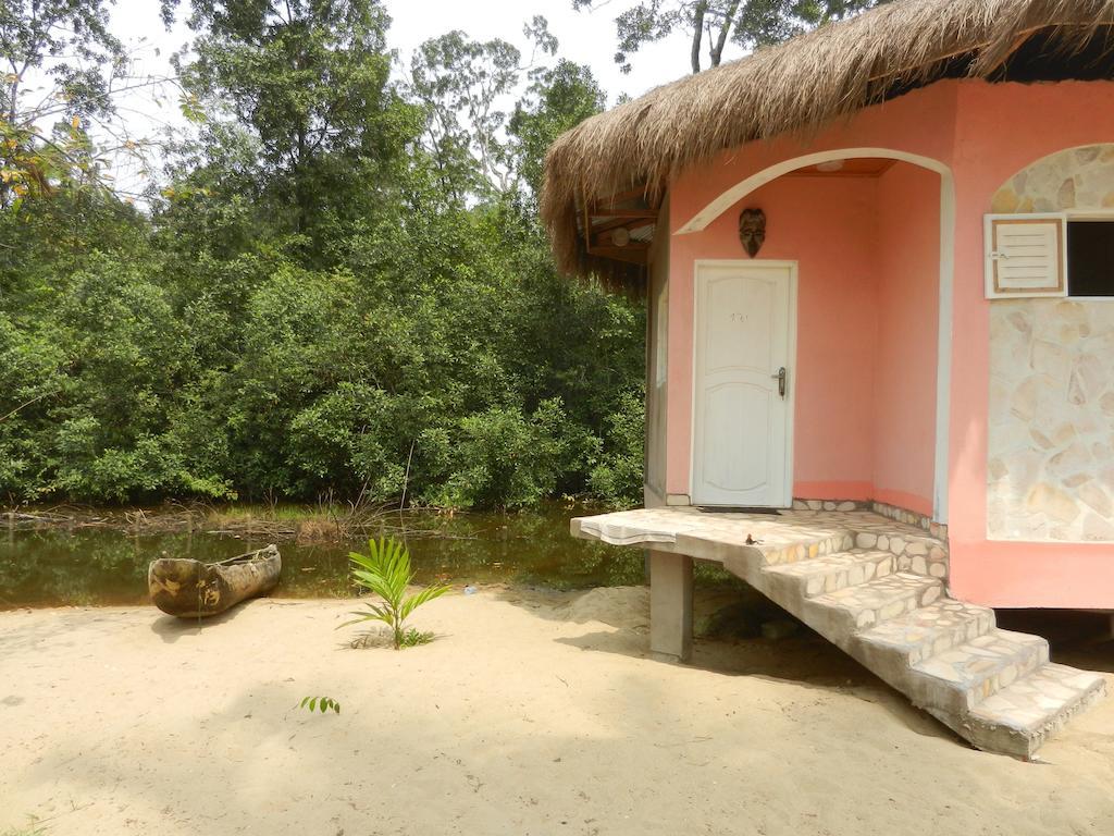 Hotel Tara Plage Kribi Eksteriør bilde