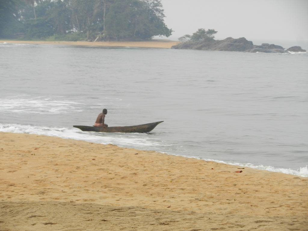 Hotel Tara Plage Kribi Eksteriør bilde