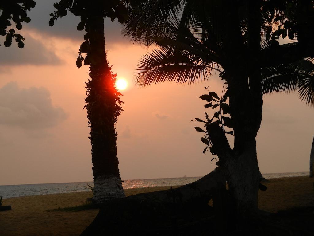 Hotel Tara Plage Kribi Eksteriør bilde