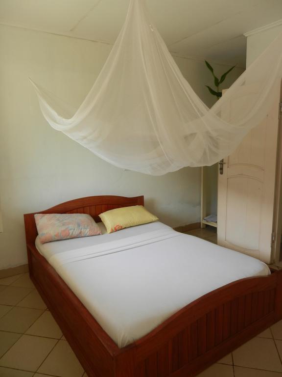 Hotel Tara Plage Kribi Rom bilde